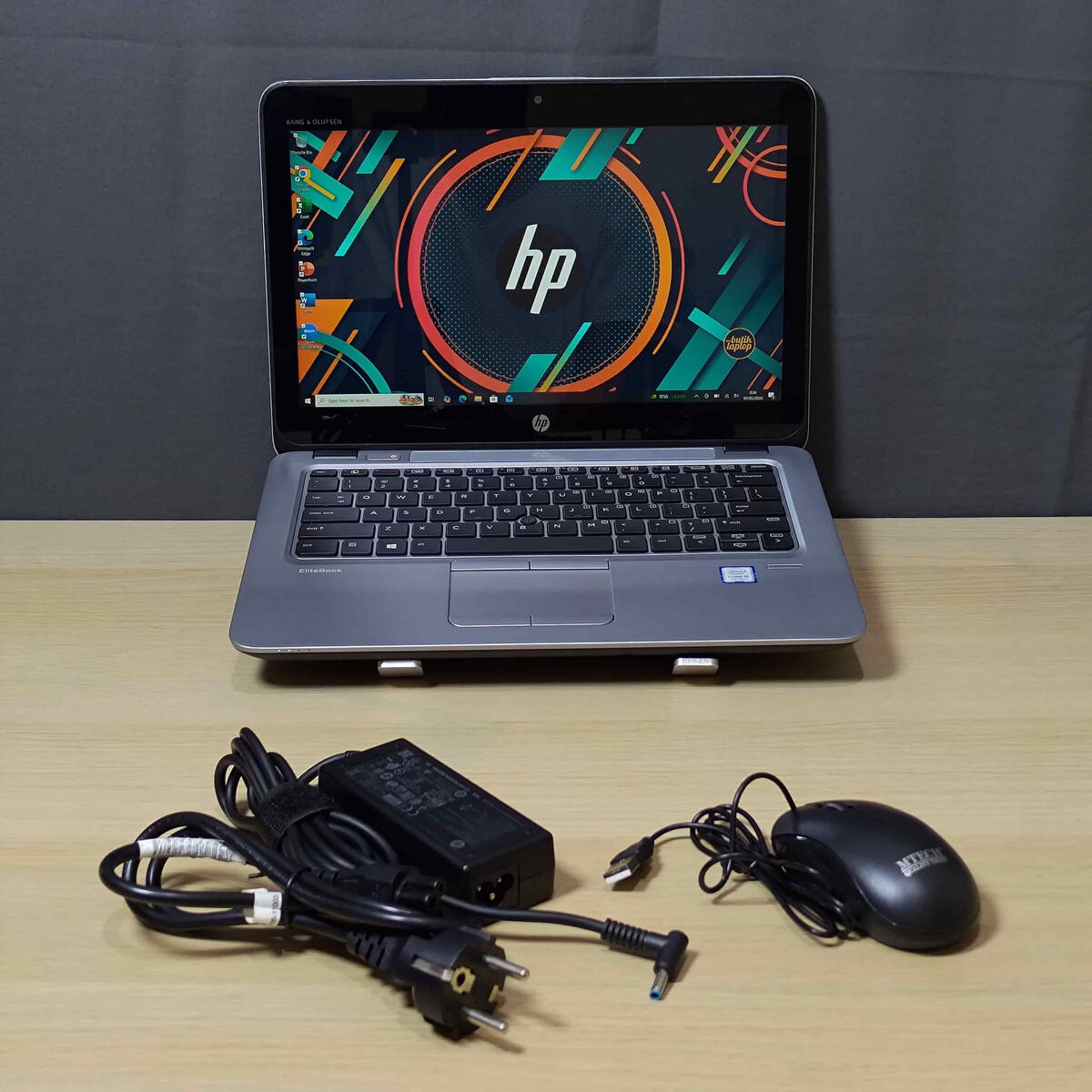 HP 840 G4 Bundle HP 840 G4 Bundle Butik Laptop